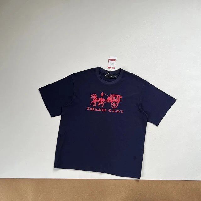 Coach Horse and Carriage Red Print Black T-Shirt - 13