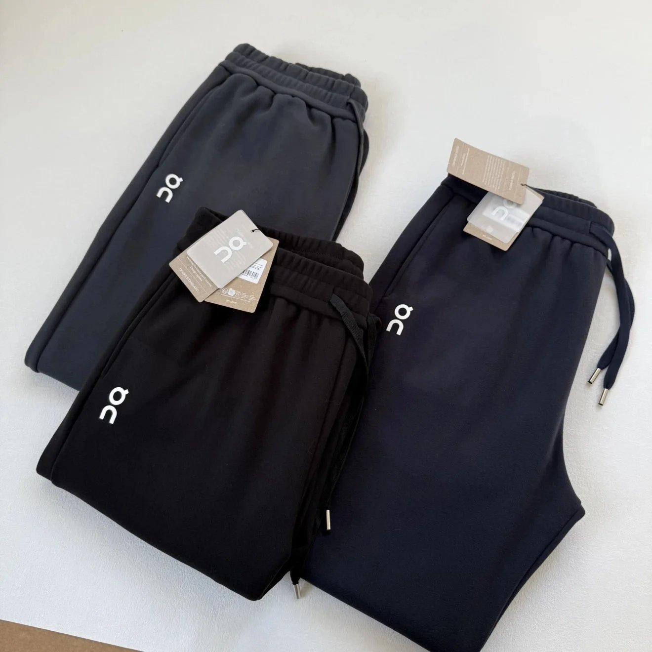 On Cloudsoft Black Fleece Joggers