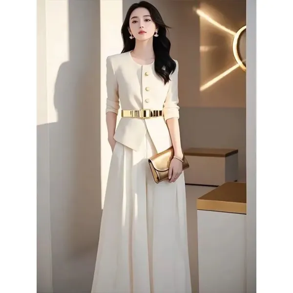 Design Cream Off-White Tailored Set with Gold Belt Clutch - 9