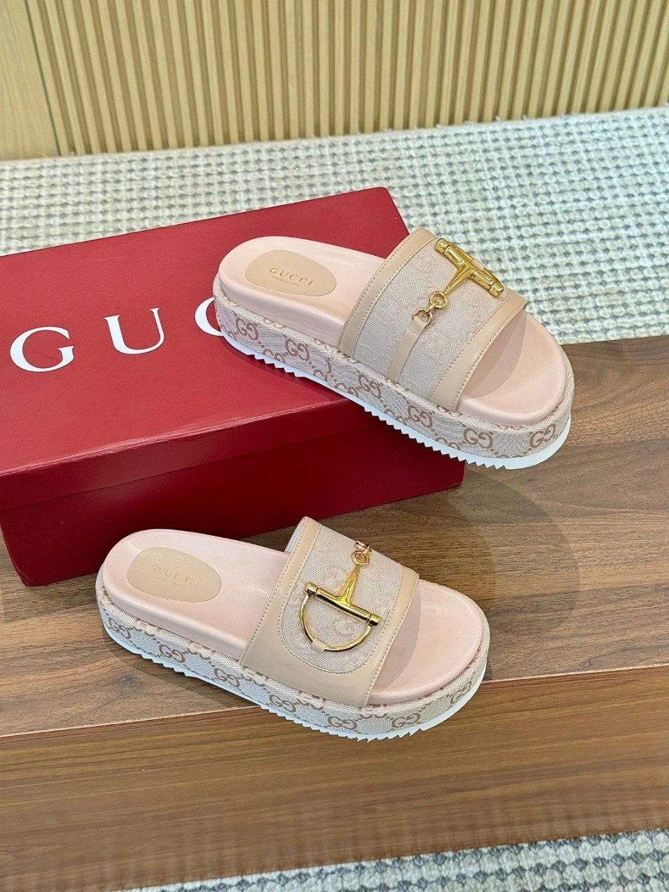 Gucci Horsebit Slide Sandals White Slippers - 2