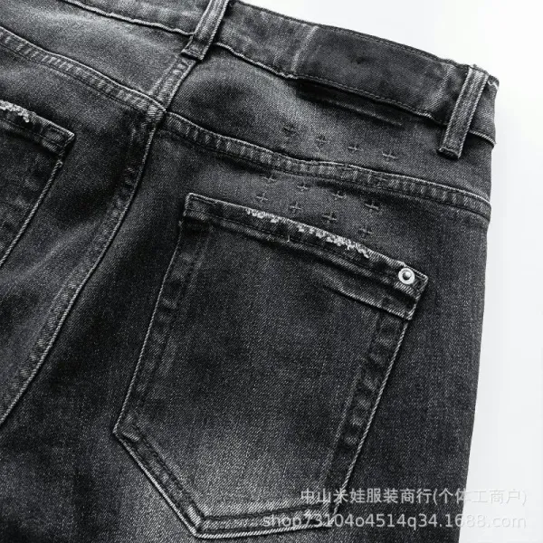 Design Patchwork Distressed Light Wash Jeans - 11