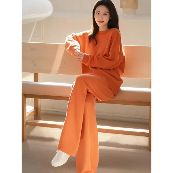 Design Oversized Orange Sweater and Wide-Leg Pants Set - 2