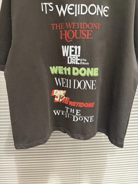 Design WE11DONE Multi-Logo Graphic Oversized T-Shirt Charcoal Gray T-Shirts - 9