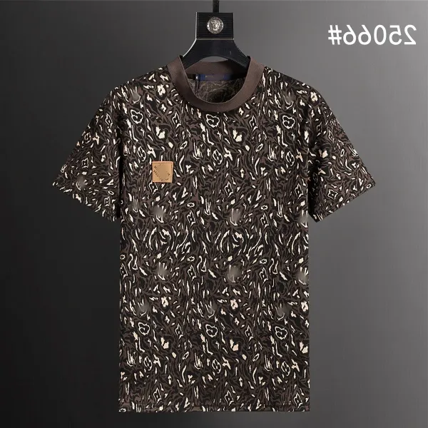 Design Abstract Print Brown T-Shirt - 1