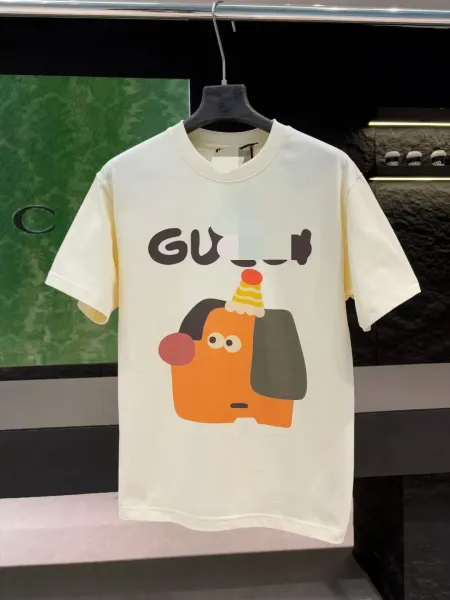 Gucci Cartoon Dog Print Off-White T-Shirt - 1