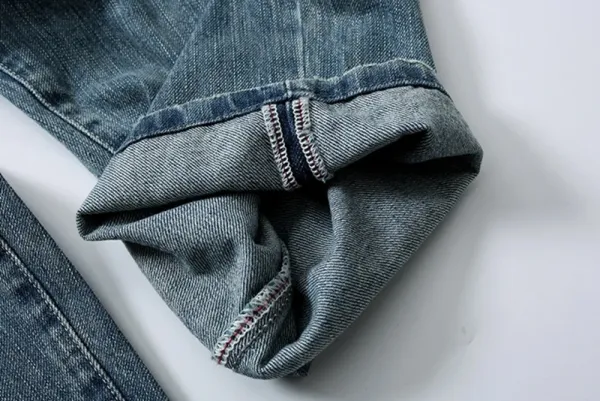 Design Paint-Splatter Washed Denim Jeans - 34