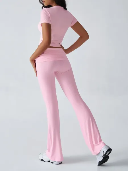 Design Red Cropped Tee and Flared Pants Set - 14