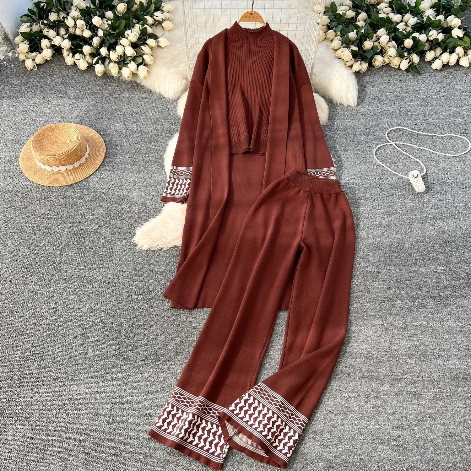 Design Knit Set Beige with Tribal Print Trim Cardigan and Pants - 6