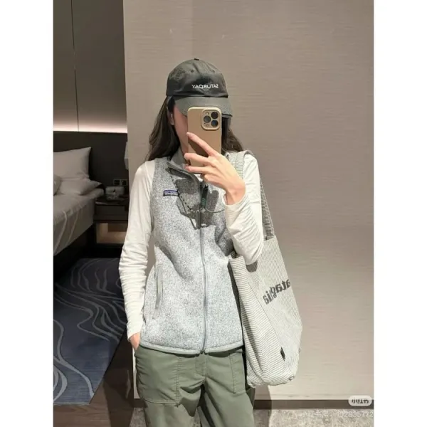 Patagonia Better Sweater Fleece Vest Gray Outerwear.vest - 9