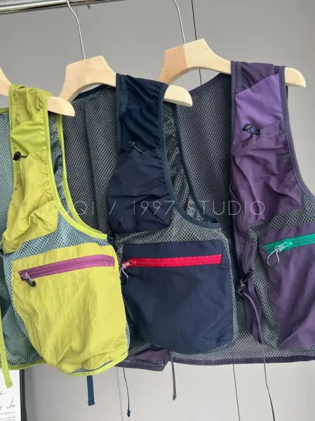Design Utility Mesh Vest Navy with Red Zipper Accents Vest - 4