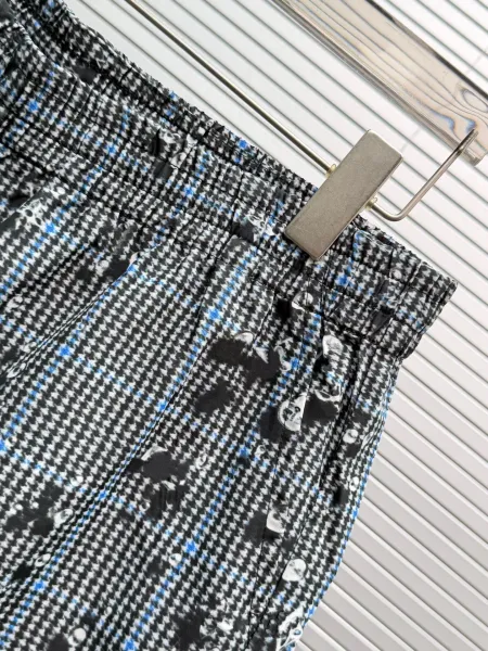 Design Plaid Embellished Shorts Blue Gray - 16