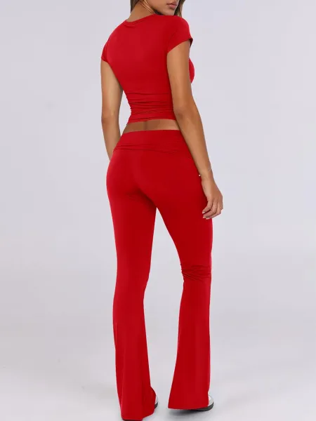 Design Red Cropped Tee and Flared Pants Set - 60