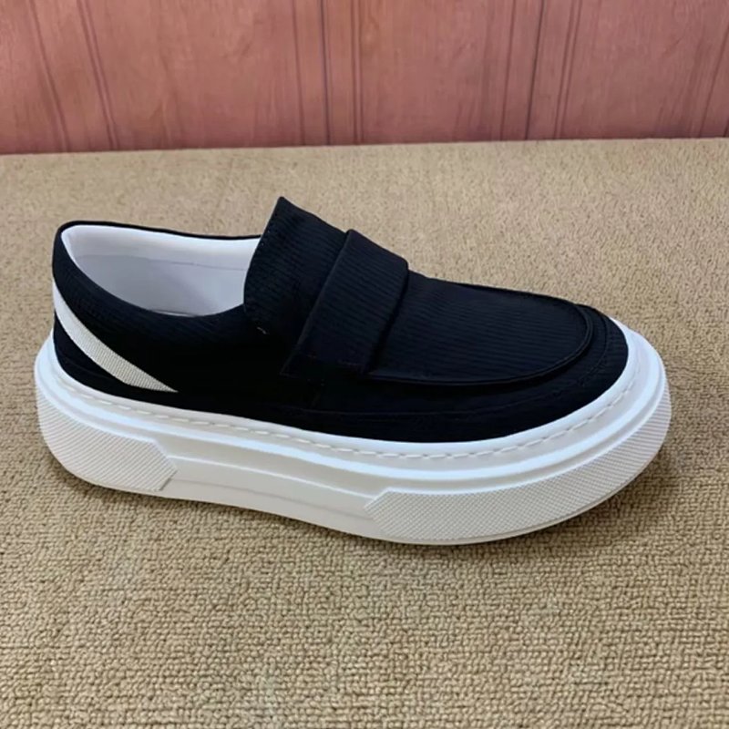 Slip-On Loafer with Ribbed Fabric and Chunky White Sole Black