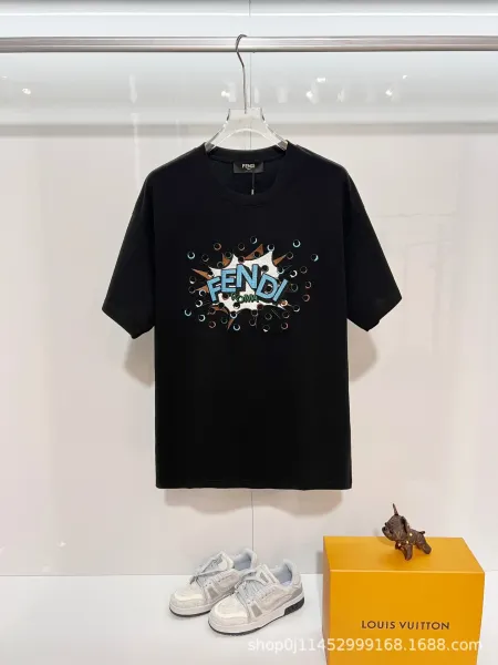 Fendi Graphic Embroidered White T-Shirt - 4
