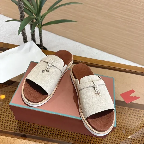 Hermès Oran Slide Black Leather Sandals Slippers - 11