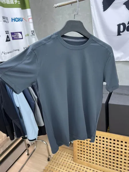 Design Performance Base Layer T-Shirt Charcoal Gray - 8