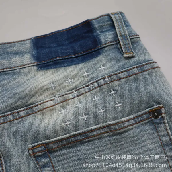 Design Flared White Denim Jeans with Embroidered Graphics - 20
