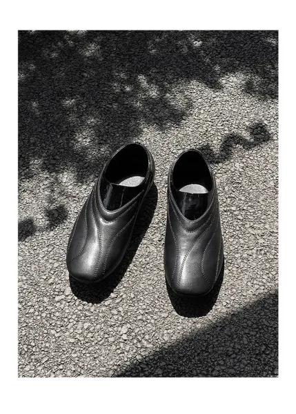 Design Slip-On Leather Loafers Black - 9