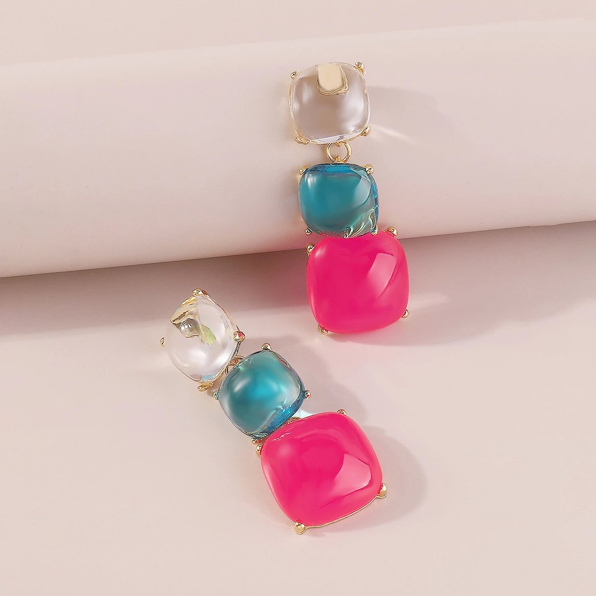 Design Statement Crystal Gradient Necklace Jewelry - 37