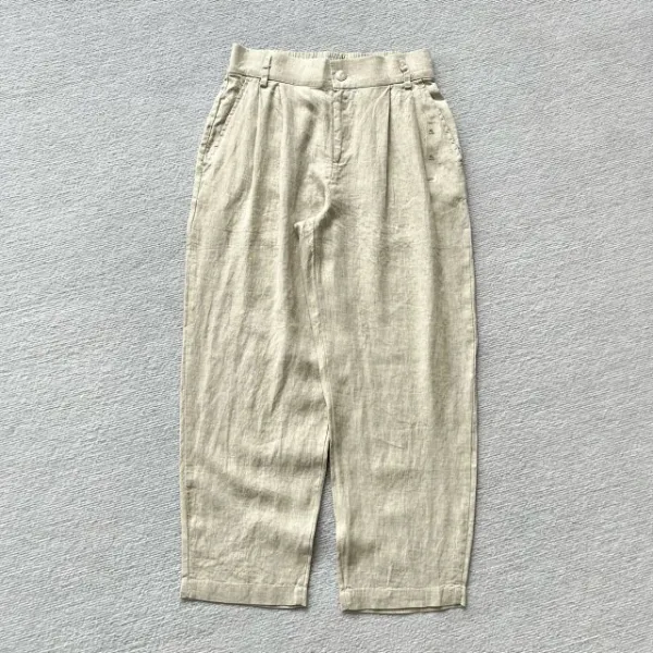 Design Striped Oversized T-Shirt and Beige Pleated Trousers with White Platform Sneakers Pants - 16