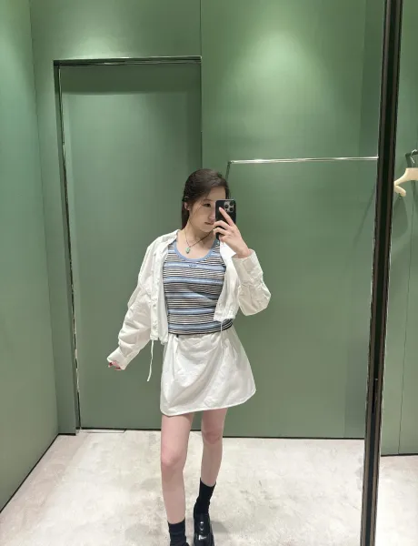 Design Striped Knit Crop Tank Top in Sky Blue, Black, and White Vest Top - 5