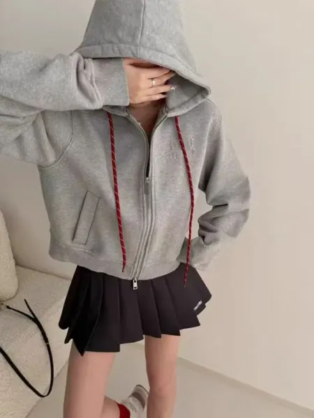 Design Cropped Zip-Up Hoodie with Red Drawstrings Gray - 4