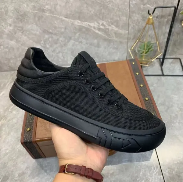 Design B Fashion Black Mesh Sneakers - 9