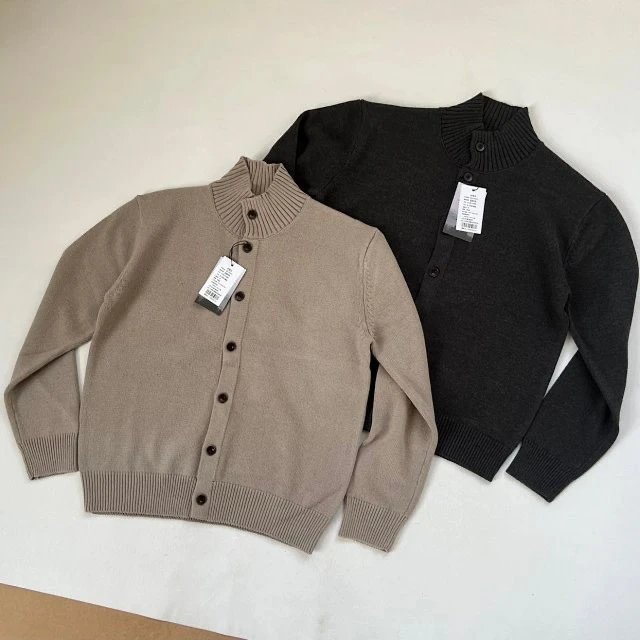 Design Beige Ribbed Collar Cardigan with Black Buttons Outerwear.cardigan - 15