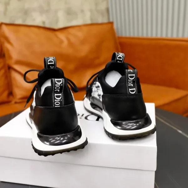 Dior B23 Oblique White Sneakers Chunky Sneakers - 7