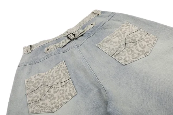 Design Wide-Leg Distressed Denim Jeans with Leopard Print Pockets - 12