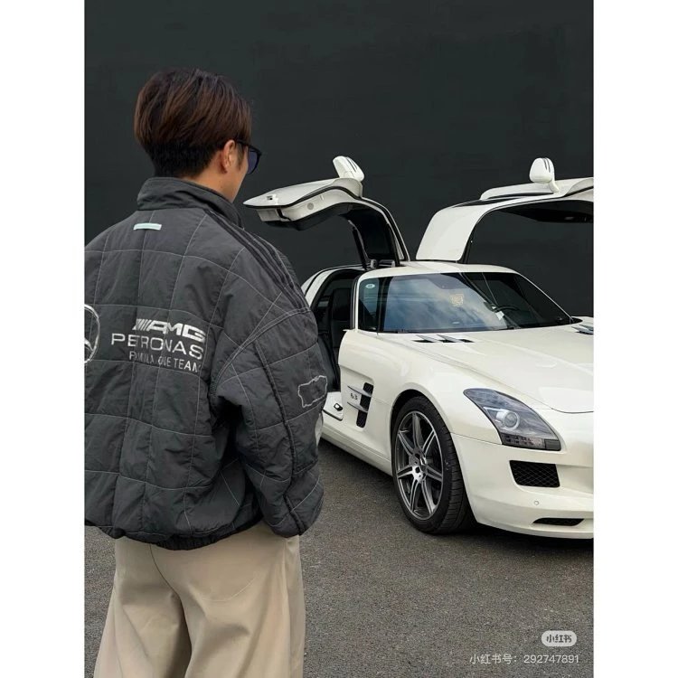 Design Mercedes-AMG Petronas Formula One Team Racing Jacket Black Outerwear Jacket - 13