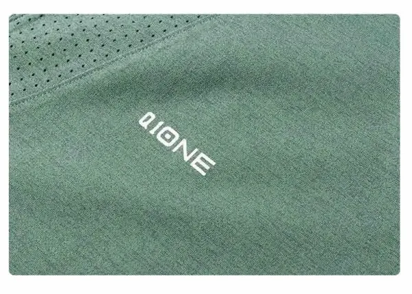 Design QIONE Performance Mesh-Panel Vest Top Sage Green Vest Top - 14