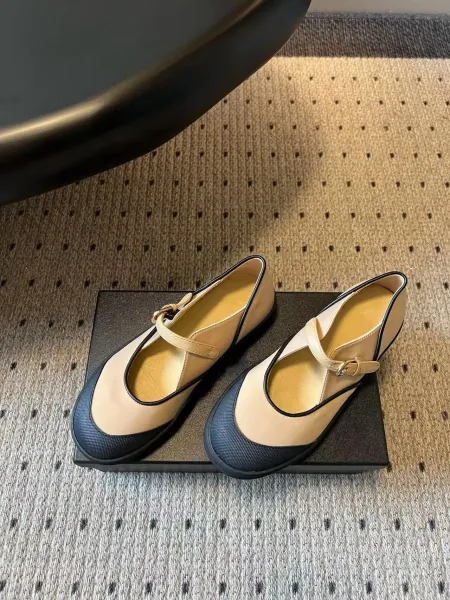 Prada Mary Jane Flat Red and Black Shoes Casual Shoes - 17