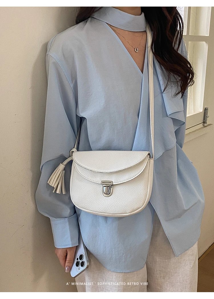 Design Saddle Bag Beige Crossbody Bag - 27