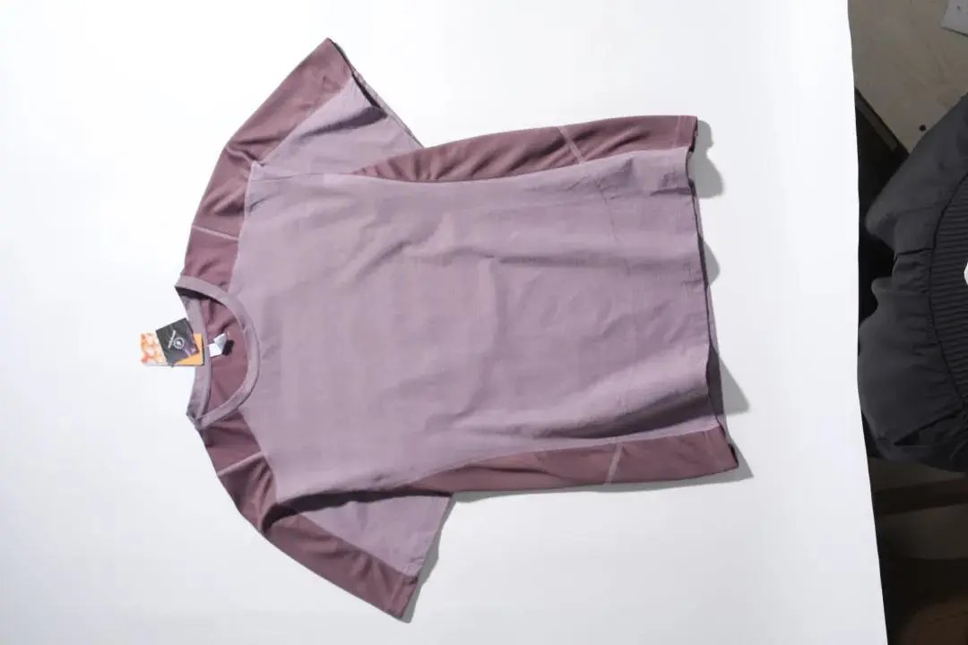 Design Color-Block Performance Base-Layer Top Mauve - 7