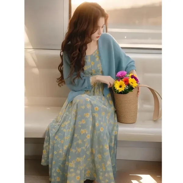 Design Floral Print Midi Dress with Cropped Cardigan in Seafoam Green - 8