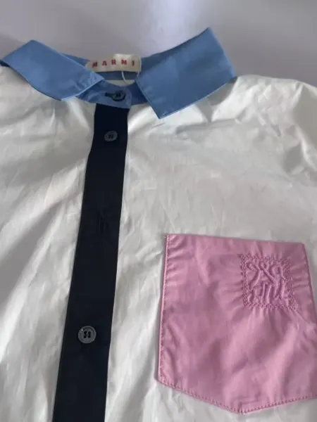 Design Patchwork Button-Down Shirt White with Black Placket and Pink Pocket + Gray Mini Skirt Tops Shirt - 11