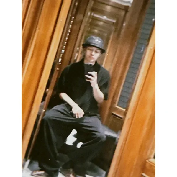 Design Bucket Hat Black + Oversized T-Shirt Black - 10
