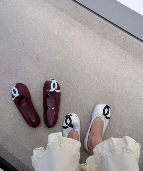 Chanel CC Logo Ballet Flats Black and White Leather Shoes Casual Shoes - 8