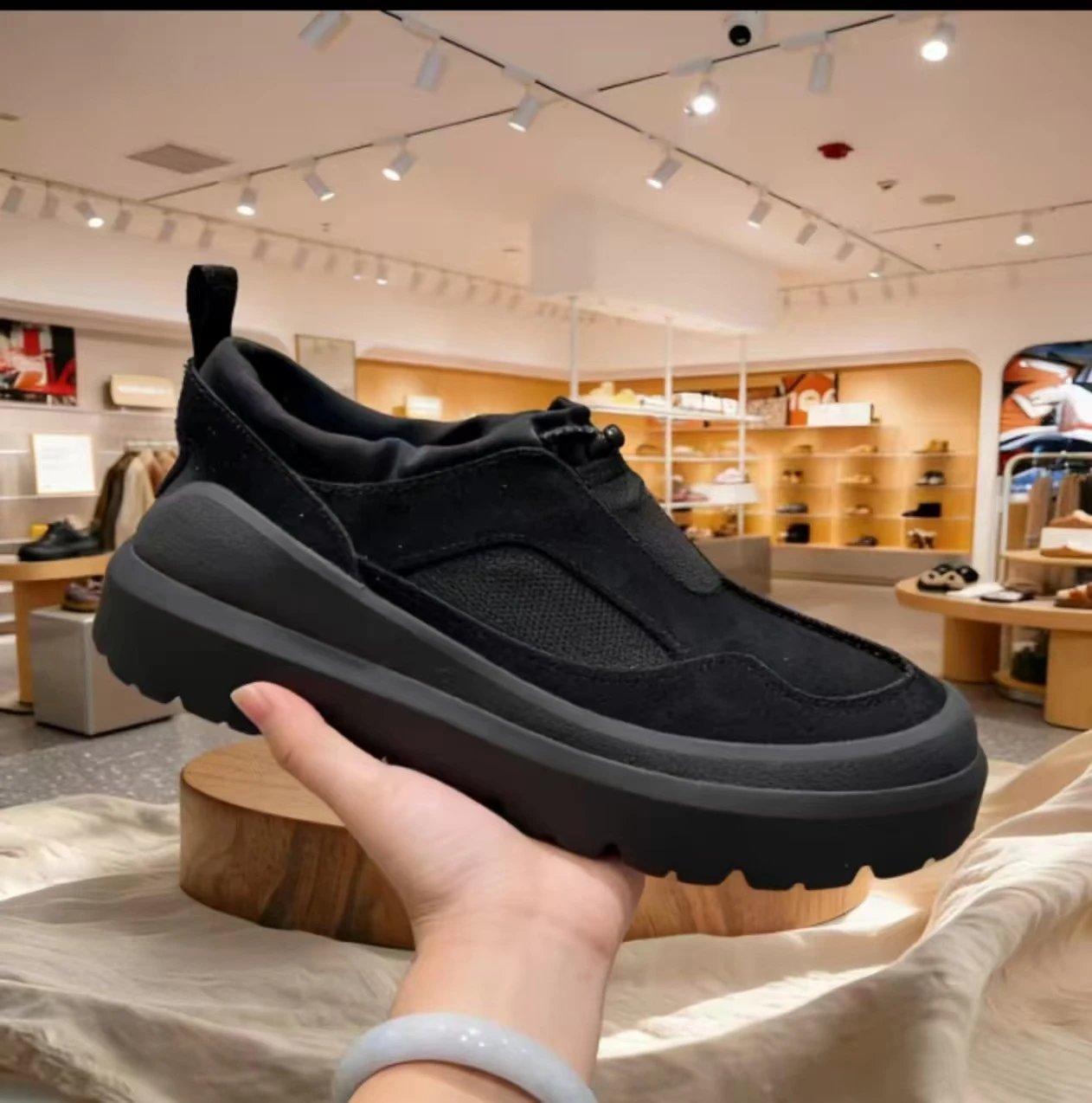 Design Chunky Platform Slip-On Sneakers Black