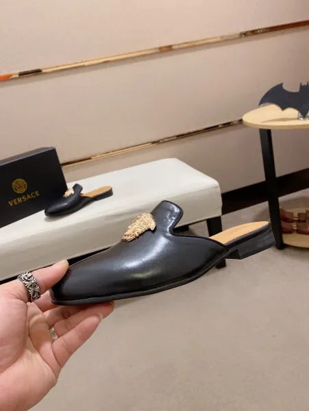 Versace Medusa Head Black Leather Mule Slipper - 17