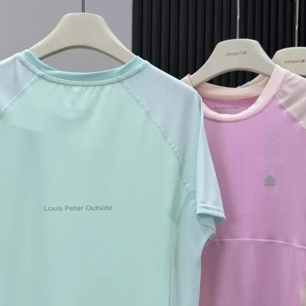 Design Uniqlo U Performance Raglan T-Shirt Blue and Gray T-Shirts - 15