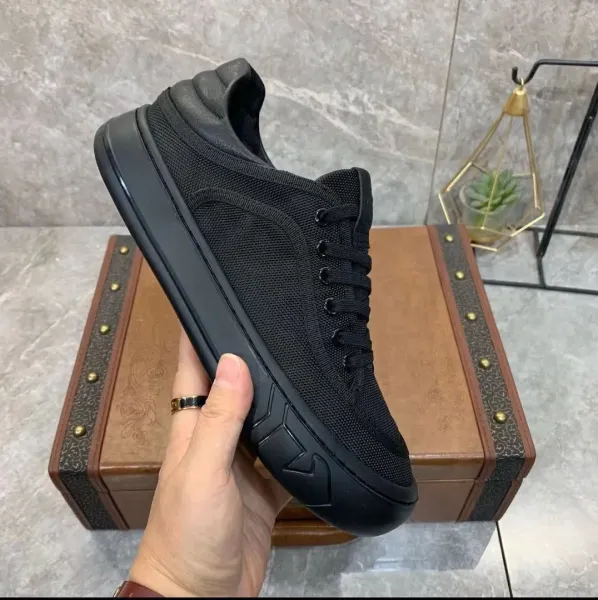 Design B Fashion Black Mesh Sneakers - 10