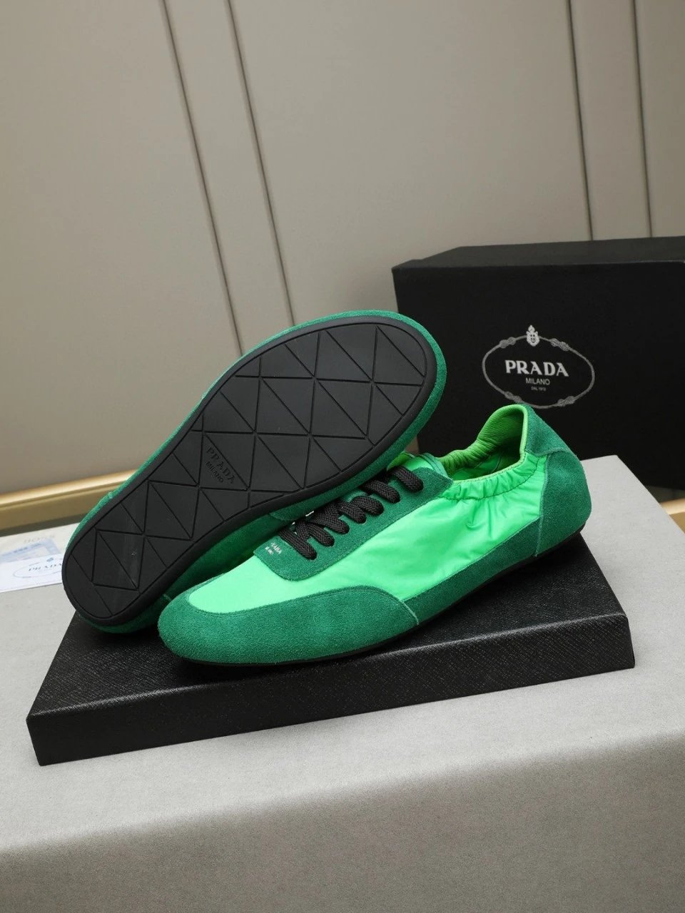 Prada Re-Nylon Sneakers Pink and Black - 8