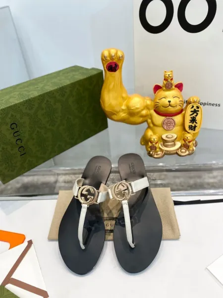Gucci Horsebit Thong Sandals Black and Tan Leather Sandals - 14