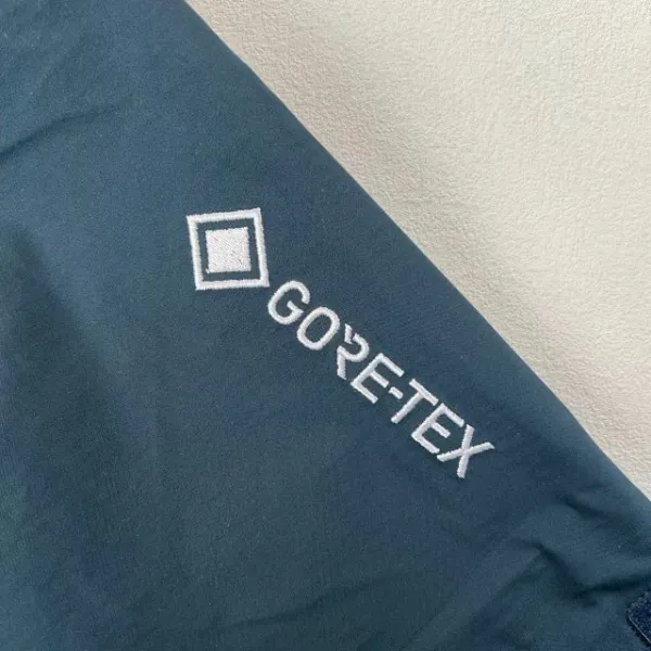 Arc'teryx Alpha SV Jacket Navy Blue Outerwear - 27