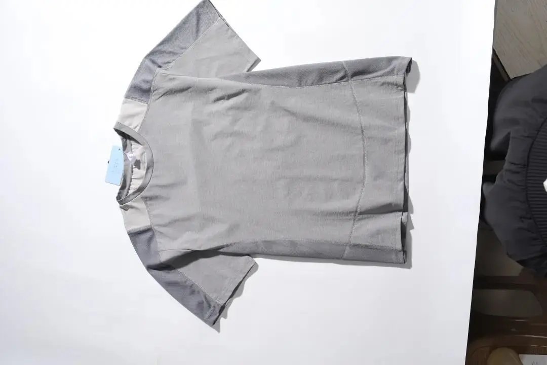 Design Color-Block Performance Base-Layer Top Mauve - 10