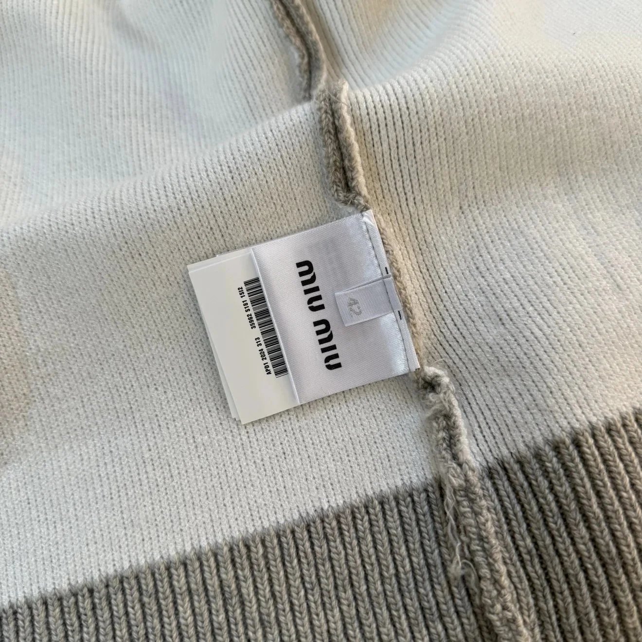Design Knit Zip-Front Collar Cardigan Gray Outerwear.cardigan - 26