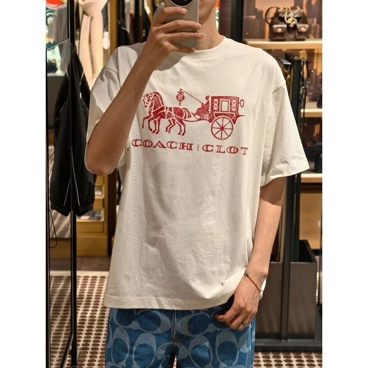 Coach Horse and Carriage Red Print Black T-Shirt - 6