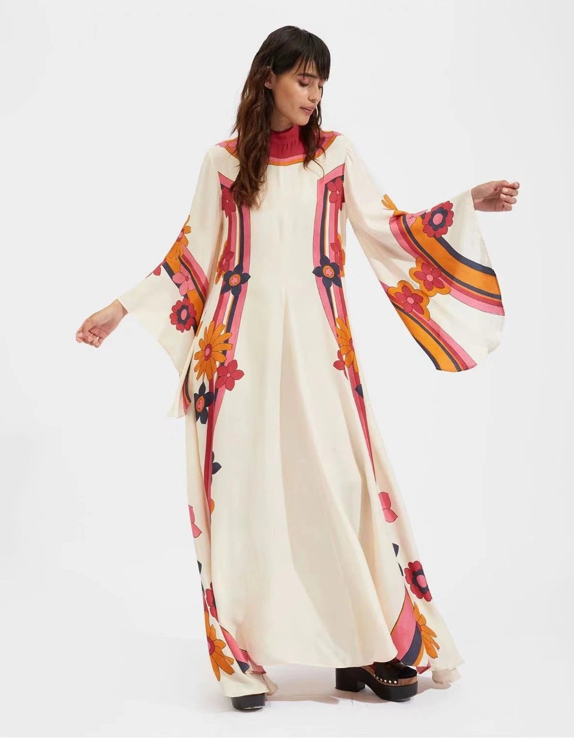 Versace Printed Kaftan Dress Multicolor - 16